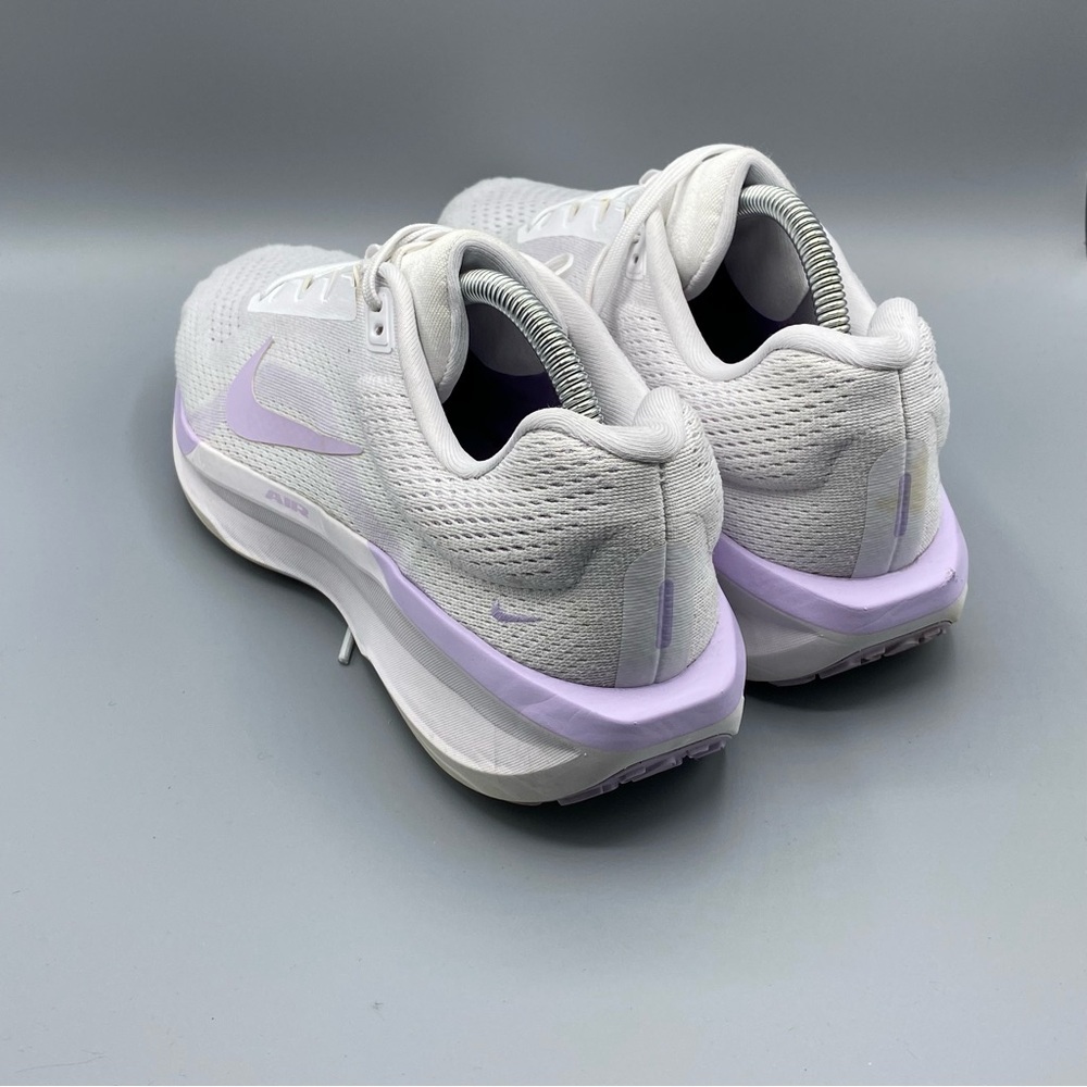 Nike White Lavender Mesh Lace-Up Womens Sneakers​ - Picture 3 of 4